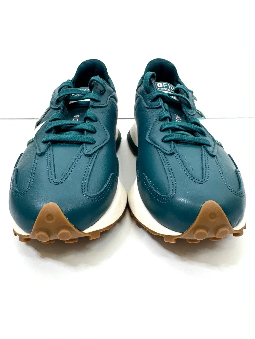 NEW BALANCE x FIGS 327 Sneakers NEW Size 11 Caribbean Blue